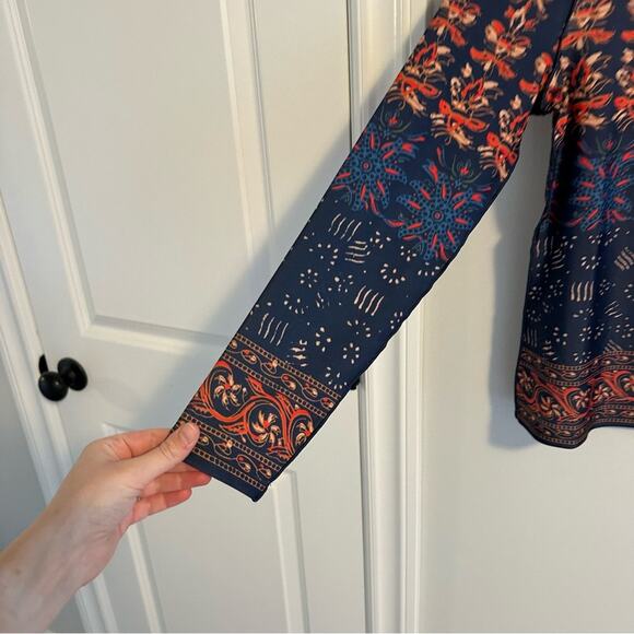 Hunter Bell Blue Orange Red Printed Turtleneck Long Sleeve Top Small - Picture 10 of 13